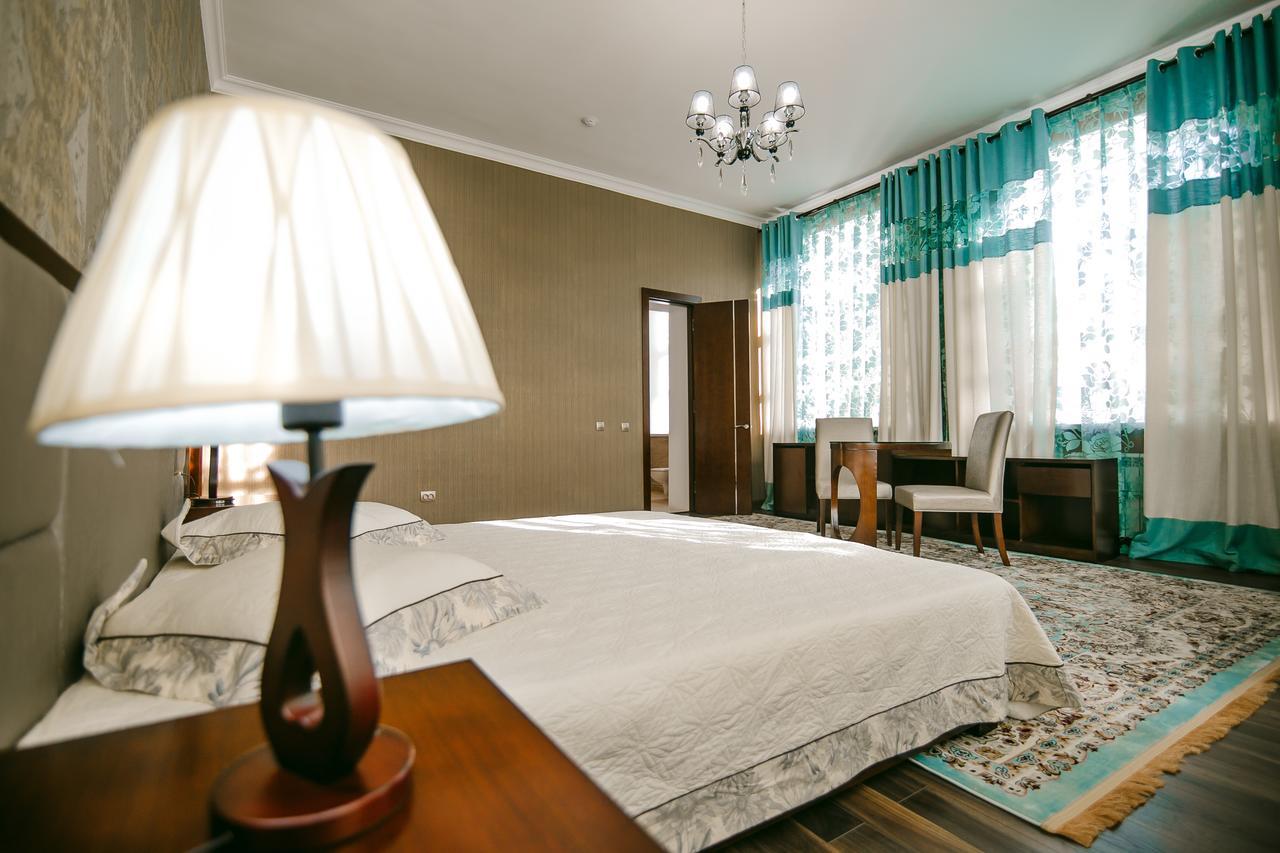 Hotel Inju Тараз Екстер'єр фото